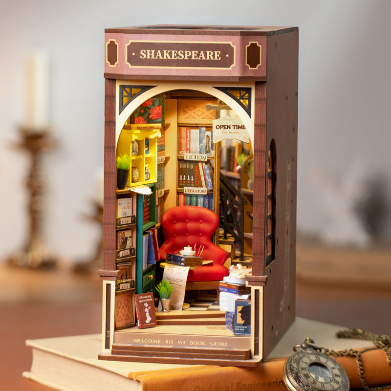 RoLife: Book Store